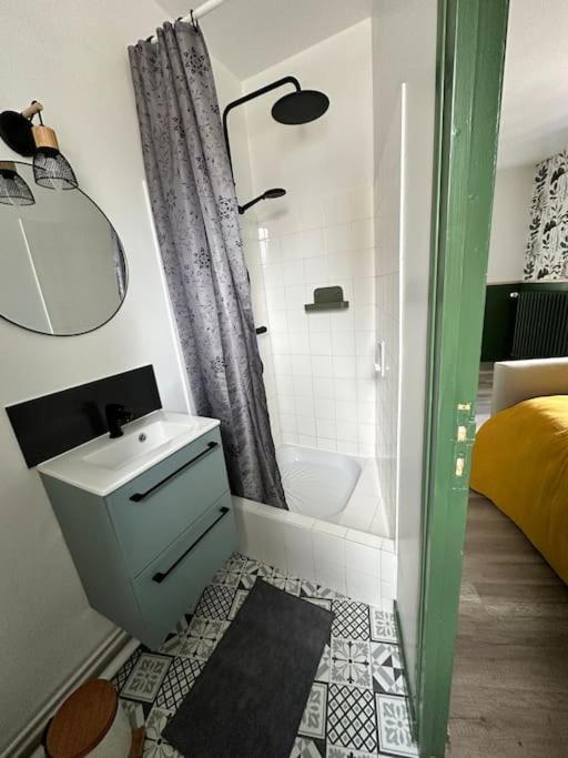 Petite Maison De Ville 阿夫朗什 外观 照片