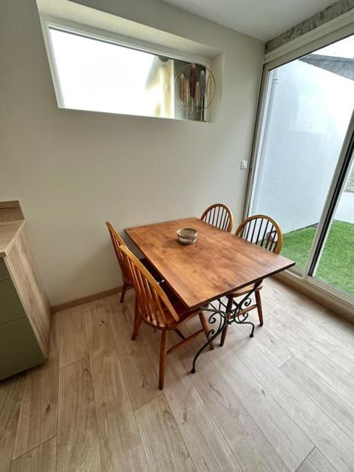 Petite Maison De Ville 阿夫朗什 外观 照片